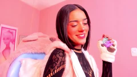 milu_carbajal_x online show from 03-21-26, 08:52