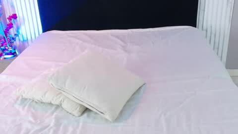 Milu online show from 04-28-26, 07:08