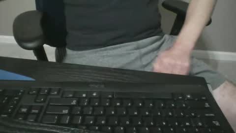 Snapshot of milwaukeebadger24 chatting on 10-21-25, 11:16 milwaukeebadger24 online show from 10-21-25, 11:16