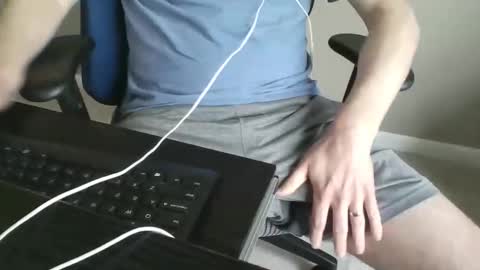 milwaukeebadger24 online show from 04-24-26, 02:41