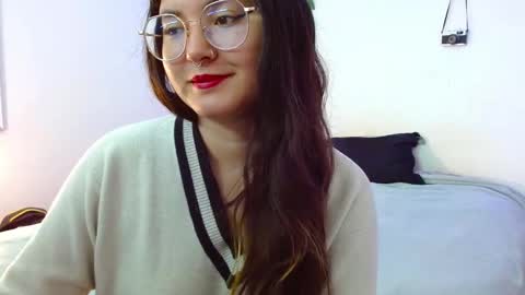 mily_baker online show from 01-07-25, 04:48