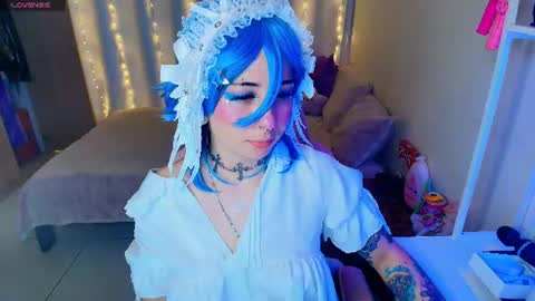 mily_milk_ online show from 07-14-26, 10:43