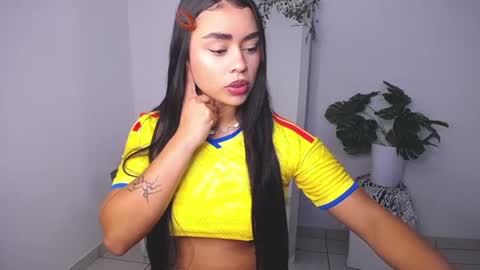 Mily Ortiz online show from 07-07-26, 03:16