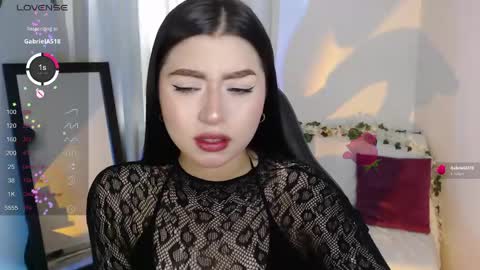 Mily online show from 04-12-26, 04:01