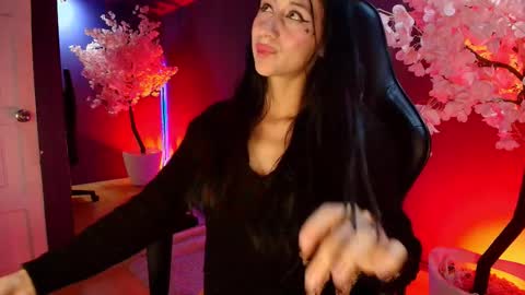 Milly  online show from 10-10-25, 12:15
