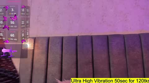 Snapshot of milyy_vermont chatting on 12-04-24, 11:46 Milyy online show from 12-04-24, 11:46