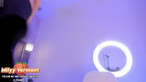 Snapshot of milyy_vermont chatting on 01-11-25, 07:49 Milyy online show from 01-11-25, 07:49