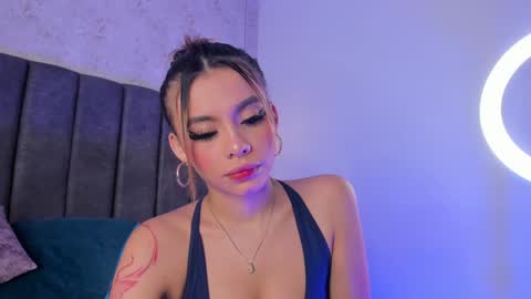 Snapshot of milyy_vermont chatting on 01-12-25, 01:05 Milyy online show from 01-12-25, 01:05