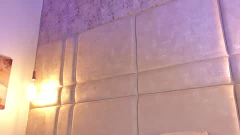 Snapshot of milyy_vermont chatting on 03-09-25, 01:35 Milyy online show from 03-09-25, 01:35