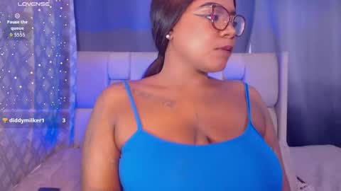 Snapshot of mimi_gil chatting on 02-27-26, 02:06 Mimi online show from 02-27-26, 02:06