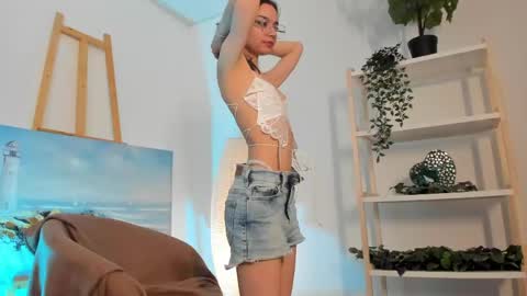 Mimi online show from 05-11-26, 02:45