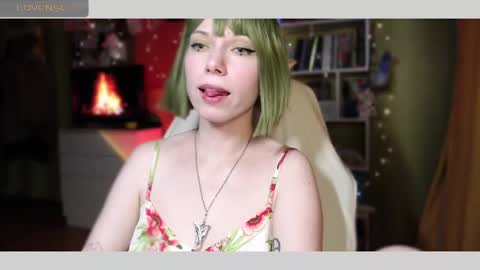 Snapshot of mimibunxo chatting on 03-04-25, 05:11 Mimi Bunny online show from 03-04-25, 05:11