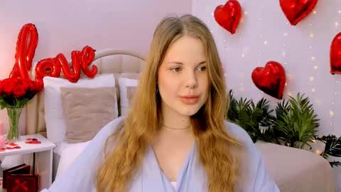 Kelly online show from 02-13-25, 06:09