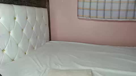 mimiebony online show from 04-09-26, 06:52