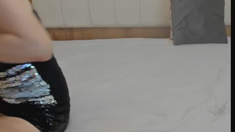 Snapshot of mimixo99 chatting on 10-30-25, 09:04 mimixo99 online show from 10-30-25, 09:04