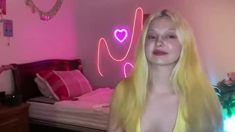 mimsymarlo online show from 02-08-25, 11:02