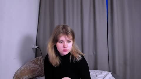 hi Im Mina  online show from 01-17-25, 01:36