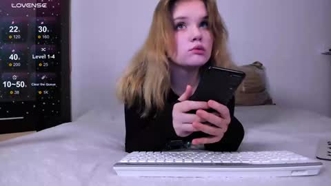 hi Im Mina  online show from 01-27-25, 09:44