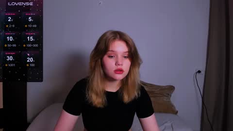 hi Im Mina  online show from 02-04-25, 01:13