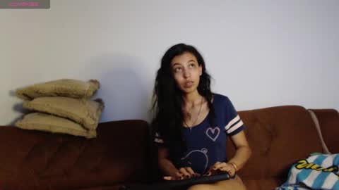 Snapshot of mina_smithx chatting on 03-01-25, 06:35 mina smith online show from 03-01-25, 06:35