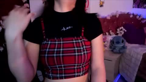 minami_nakamura online show from 11-02-25, 09:44