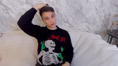 minato_kono online show from 01-24-25, 12:10