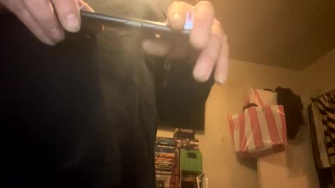 Snapshot of mindfuck415 chatting on 12-13-24, 03:38 mindfuck415 online show from 12-13-24, 03:38