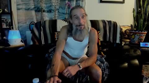 Snapshot of mindphuk chatting on 02-05-25, 05:09 mindphuk online show from 02-05-25, 05:09