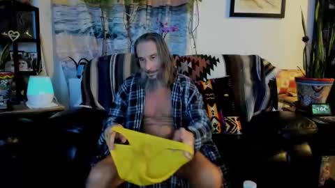 Snapshot of mindphuk chatting on 03-03-25, 06:04 mindphuk online show from 03-03-25, 06:04