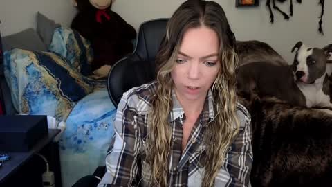 Snapshot of mindymars chatting on 01-29-25, 03:26 Mindy Mars online show from 01-29-25, 03:26