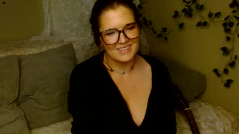 Mindy online show from 04-13-26, 05:24