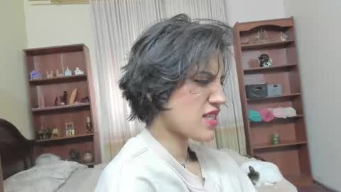 Amber online show from 01-13-26, 01:49