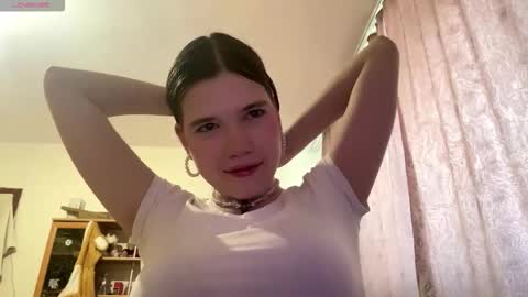 Amelia online show from 10-16-25, 06:14