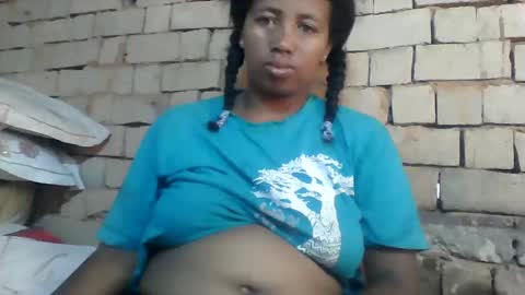 Minie4Tina online show from 12-30-24, 07:37