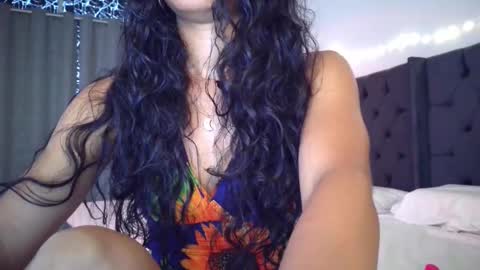   Mini Mila Kunis ft Ashton Katchero. Follow me to stay in touch  online show from 03-21-26, 09:29