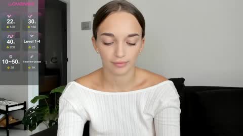 Snapshot of minimaia chatting on 01-25-25, 03:30 Maya online show from 01-25-25, 03:30