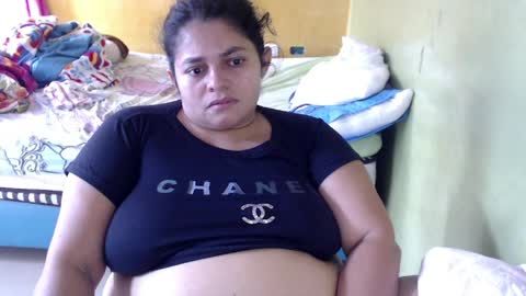 Andrea online show from 04-08-26, 01:11