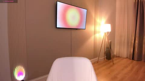 minnie_jin online show from 04-15-26, 01:51