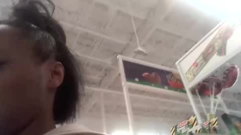 Snapshot of minniehunney chatting on 03-03-25, 09:37 minniehunney online show from 03-03-25, 09:37