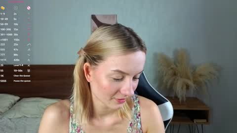 Mary  is here 3 My favorite patterns 77143222321Try my private online show from 10-10-25, 01:04