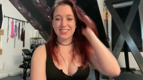 Minx online show from 05-18-26, 03:51
