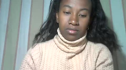 minouch211907 online show from 09-12-25, 10:32