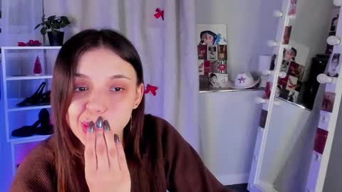 Snapshot of mipsymipson chatting on 01-07-26, 10:18 NEXT STREAM NOVEMBER 27282930 online show from 01-07-26, 10:18