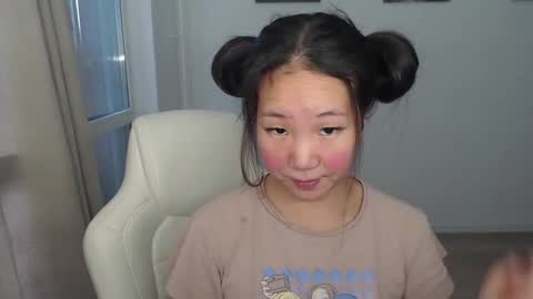 Snapshot of mira_g chatting on 02-28-25, 12:20 mira_g online show from 02-28-25, 12:20