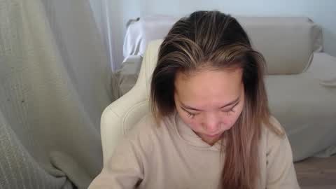 Snapshot of mira_g chatting on 09-22-25, 11:56 mira_g online show from 09-22-25, 11:56