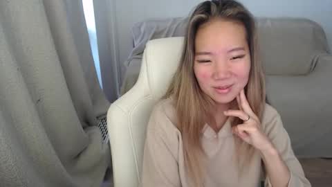 Snapshot of mira_g chatting on 09-23-25, 06:16 mira_g online show from 09-23-25, 06:16