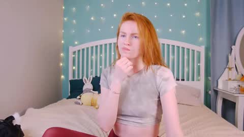 Snapshot of mira_glace chatting on 02-24-25, 02:37 Mira3 online show from 02-24-25, 02:37