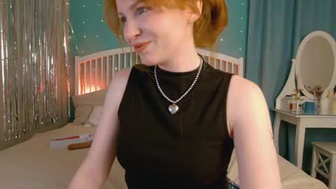 Snapshot of mira_glace chatting on 06-05-26, 11:05 Mira3 online show from 06-05-26, 11:05