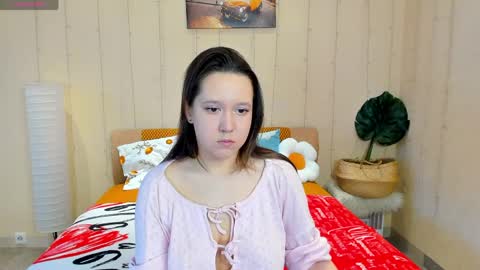 Mira online show from 04-02-26, 02:53