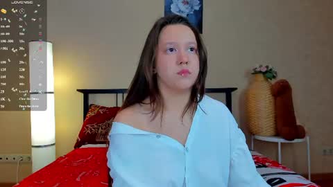 Mira online show from 06-17-26, 02:58